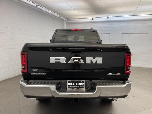 2025 RAM 2500 Big Horn Crew Cab 4x4 6'4' Box