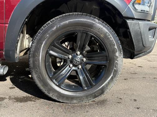 2024 RAM 1500 Classic Warlock Quad Cab 4x4 6'4' Box