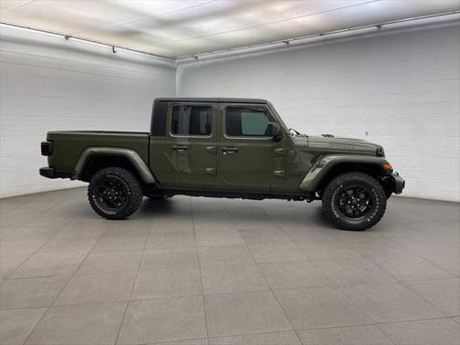 2024 Jeep Gladiator Willys