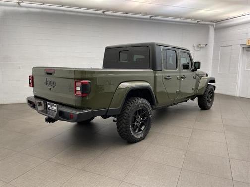 2024 Jeep Gladiator Willys