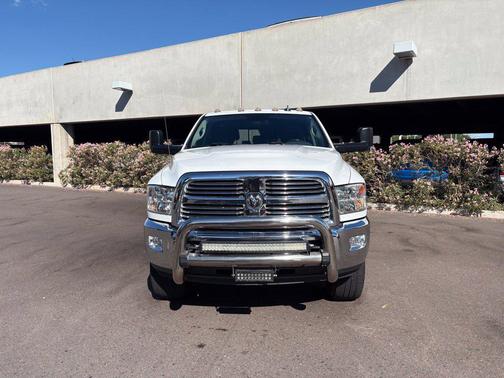 Bright White Clearcoat 2016 RAM 3500 Big Horn