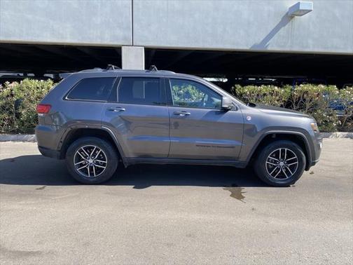 2017 Jeep Grand Cherokee Trailhawk