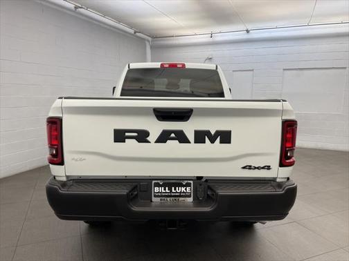 2025 RAM 2500 Tradesman Crew Cab 4x4 6'4' Box