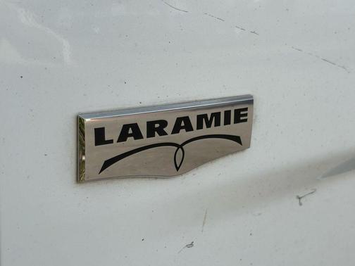 2018 RAM 2500 Laramie Crew Cab 4x2 6'4' Box