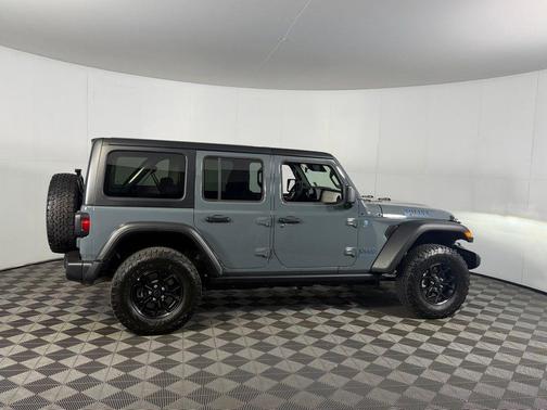 Anvil Clearcoat 2025 Jeep Wrangler 4xe Willys