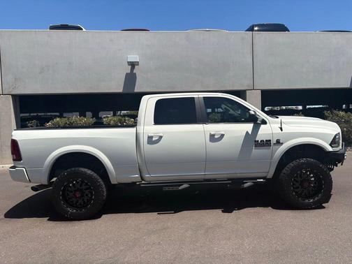Pearl White 2018 RAM 2500 Laramie Crew Cab 4x4 6'4' Box