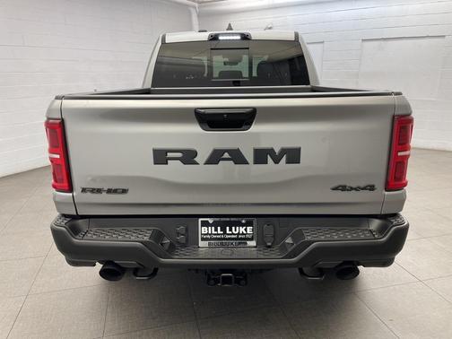 2026 RAM 1500 RHO Crew Cab 4x4 5'7' Box
