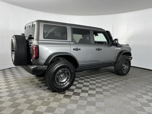 2024 Ford Bronco Everglades