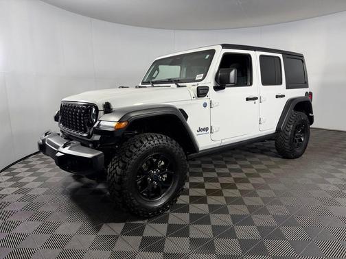 Bright White Clearcoat 2025 Jeep Wrangler 4xe Willys