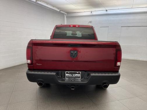 2022 RAM 1500 Classic Warlock Quad Cab 4x2 6'4' Box
