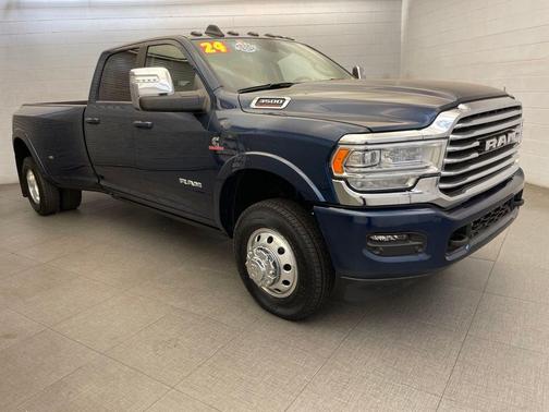 Patriot Blue Pearlcoat 2024 RAM 3500 Longhorn
