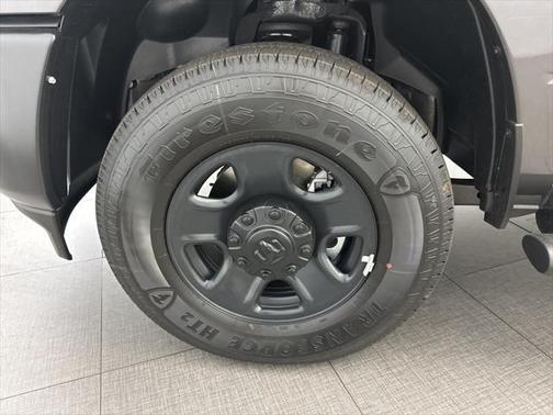 2025 RAM 3500 Tradesman Crew Cab 4x4 8' Box