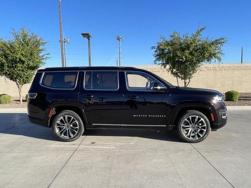 2023 Jeep Grand Wagoneer Series III 4x4