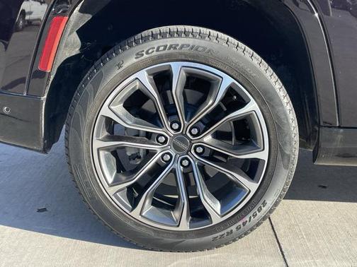 2023 Jeep Grand Wagoneer Series III 4x4