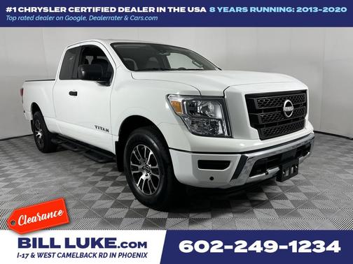 2024 Nissan Titan SV