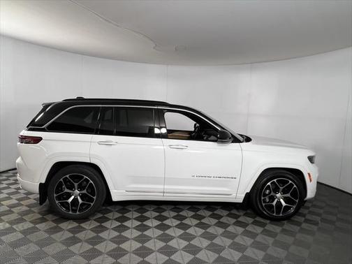 2024 Jeep Grand Cherokee 4xe Summit Reserve