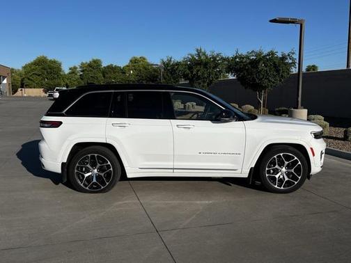 2024 Jeep Grand Cherokee 4xe Summit Reserve