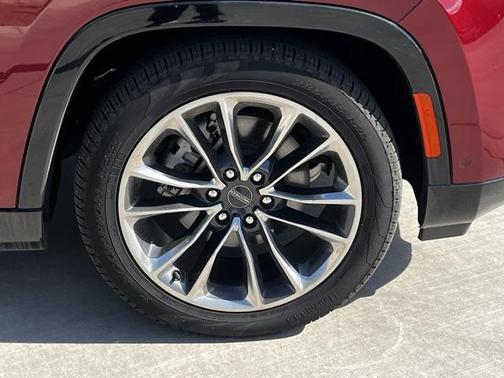 2024 Jeep Wagoneer Series III 4x4