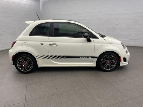 2015 FIAT 500 Abarth