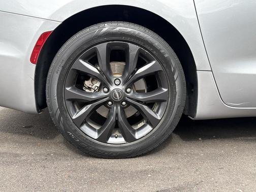 2019 Chrysler Pacifica Touring Plus