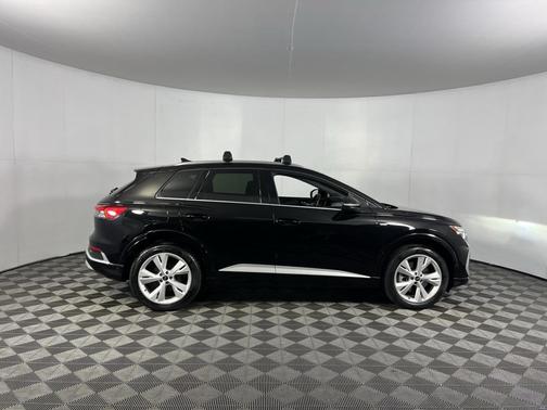 2023 Audi Q4 e-tron Prestige 50 quattro