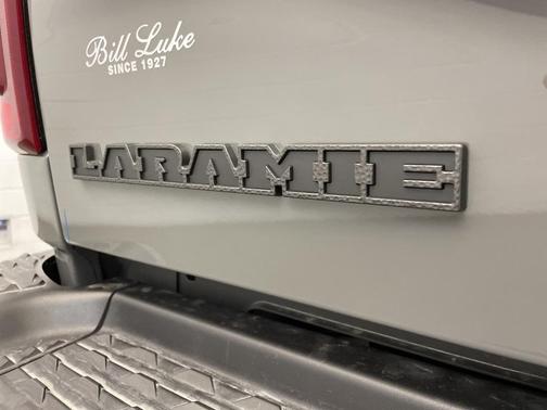 2026 RAM 2500 Laramie Crew Cab 4x4 6'4' Box