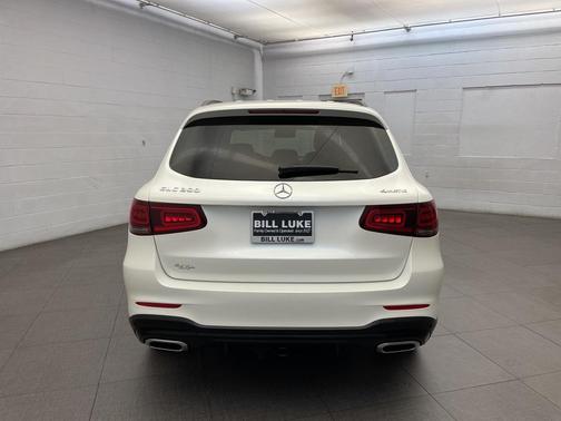 2022 Mercedes-Benz GLC 300 4MATIC