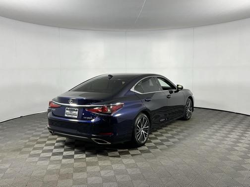 2024 Lexus ES 350 Base
