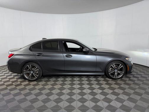 Mineral Grey Metallic 2022 BMW 330 330i