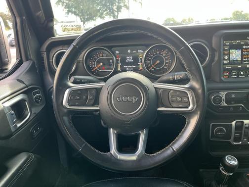 2021 Jeep Gladiator Overland