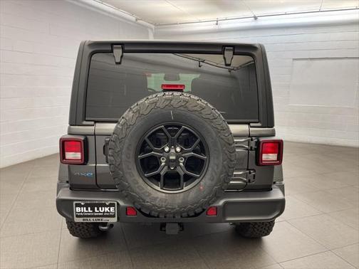 2025 Jeep Wrangler 4xe Willys