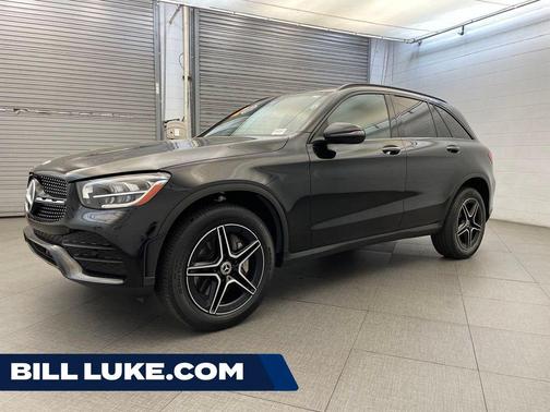 Black 2022 Mercedes-Benz GLC 300 Base