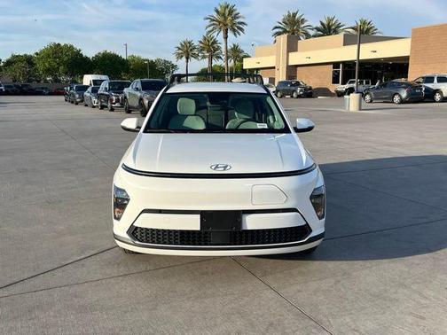 Atlas White 2024 Hyundai KONA EV SEL