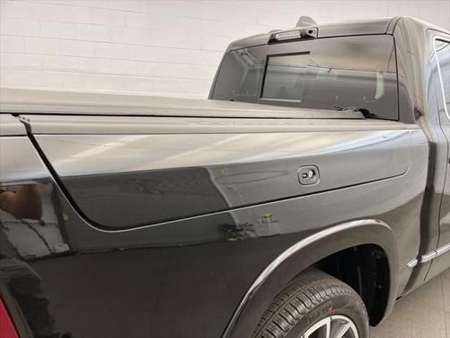 2025 RAM 1500 ST
