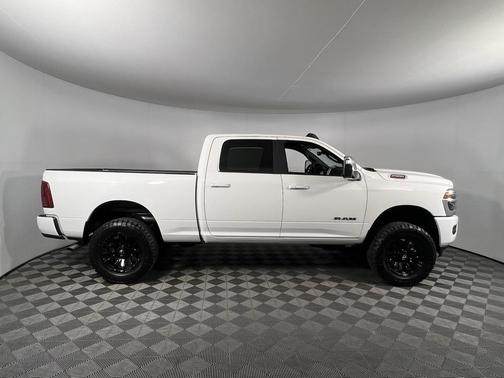2025 RAM 2500 Laramie Crew Cab 4x4 6'4' Box