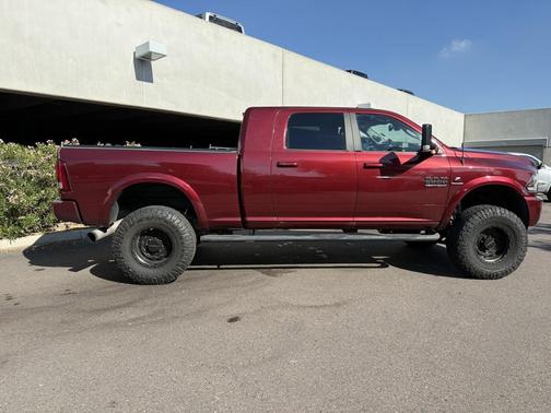 2017 RAM 2500 Laramie Mega Cab 4x4 6'4' Box