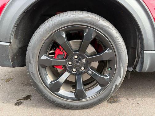 Rapid Red Metallic Tinted Clearcoat 2022 Ford Explorer ST