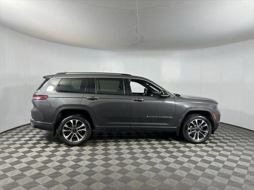 2022 Jeep Grand Cherokee L Overland