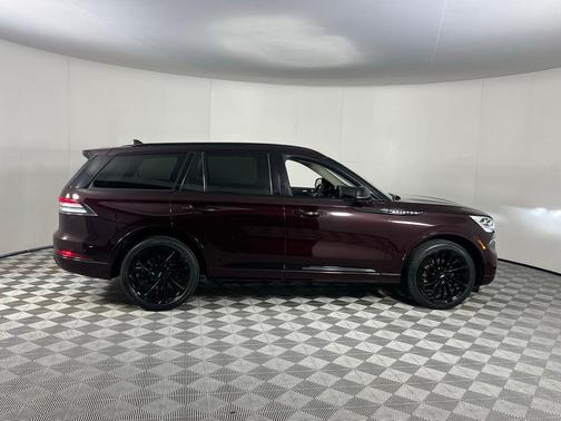 Diamond Red Metallic Tinted Clearcoat 2023 Lincoln Aviator Reserve AWD