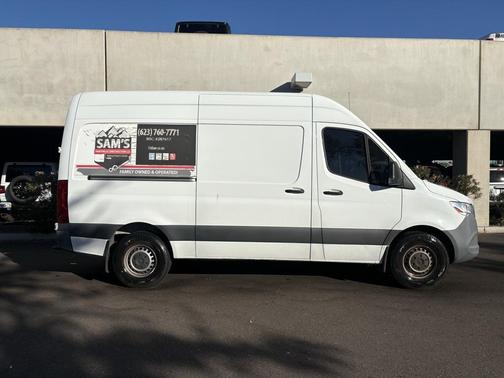 2022 Mercedes-Benz Sprinter 2500 Standard Roof