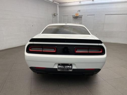 2022 Dodge Challenger SRT Hellcat