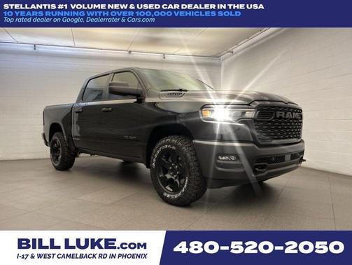 Diamond Black Crystal Pearlcoat 2026 RAM 1500 Warlock Crew Cab 4x4 5'7' Box