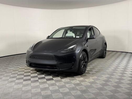 2025 Tesla Model Y Long Range Dual Motor All-Wheel Drive