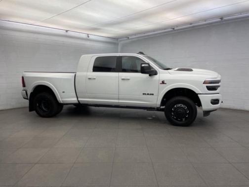 2026 RAM 3500 Limited