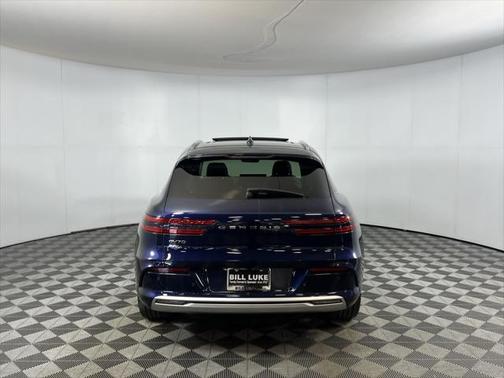 2024 Genesis Electrified GV70 Advanced AWD