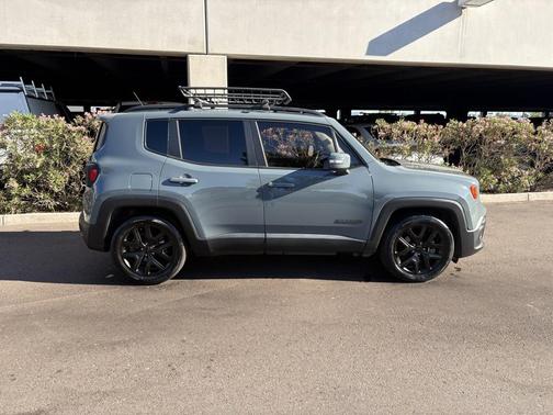 2017 Jeep Renegade Altitude