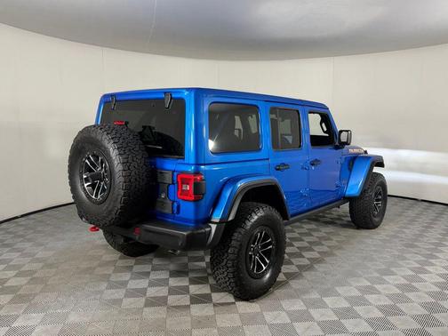 Hydro Blue Pearlcoat 2024 Jeep Wrangler Rubicon