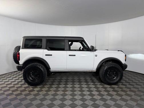 Oxford White 2025 Ford Bronco Big Bend