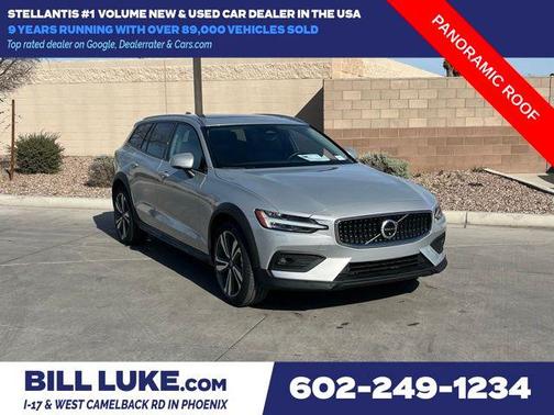 2025 Volvo V60 Cross Country Plus, B5 AWD Gas (mild hybrid)