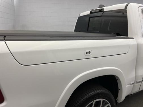 2025 RAM 1500 ST